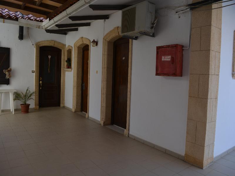 Montes Apartments & Studios Alykanas  Exteriér fotografie